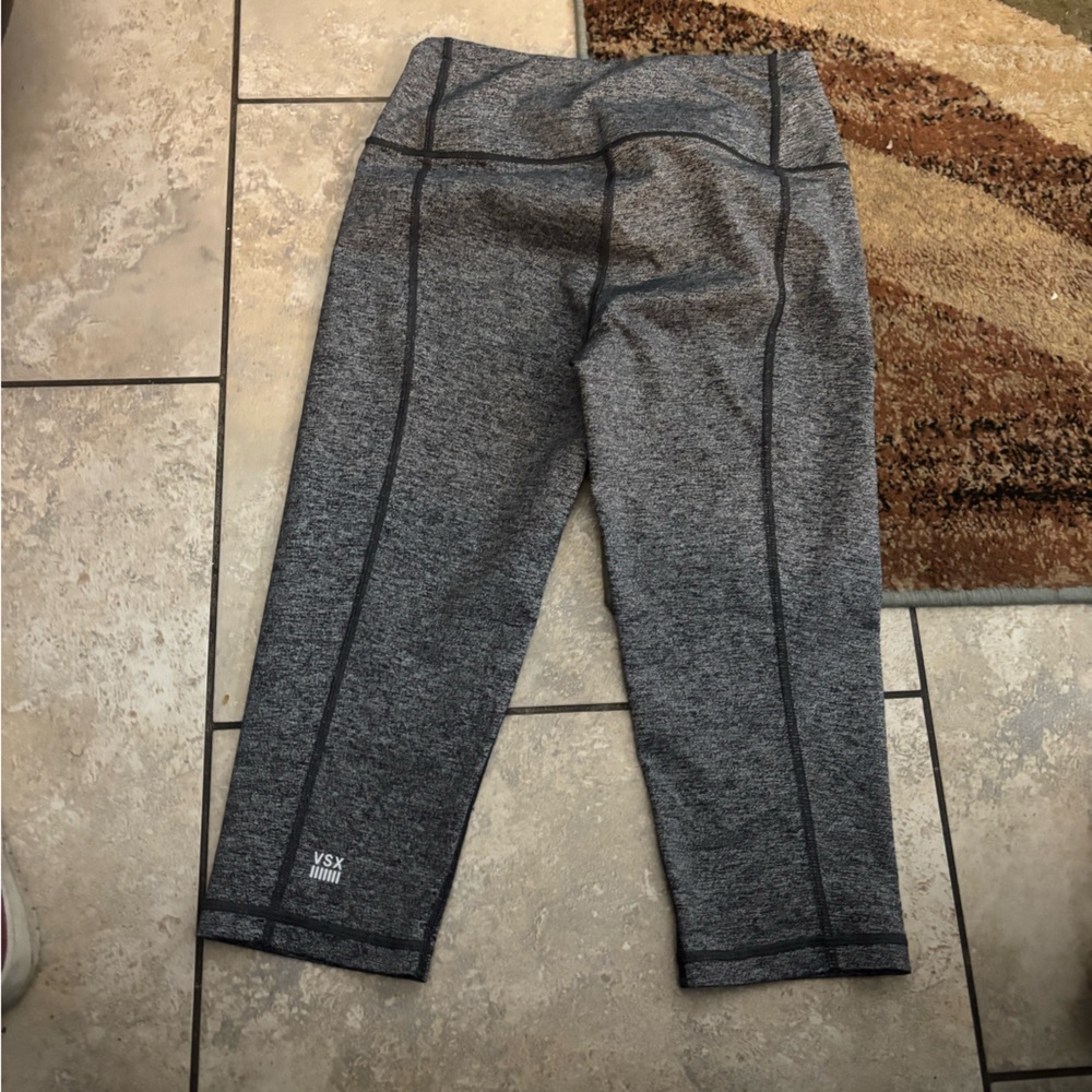 Victoria's Secret Gray Girls' Capri Active Leggings